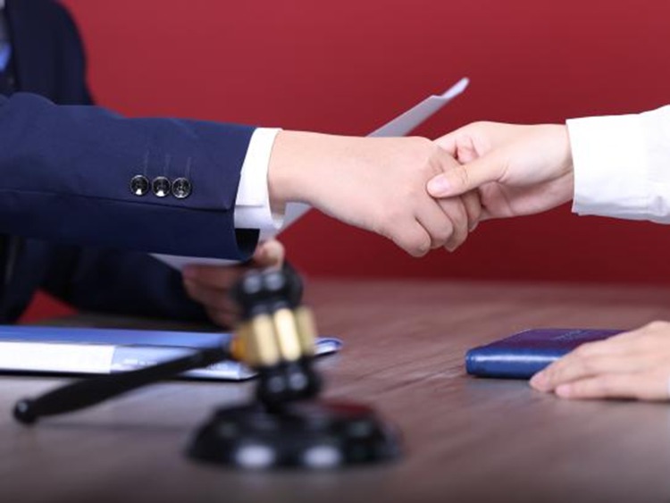 冠领律师代理广东深圳相邻关系纠纷案调解结案 冠领律师代理广东深圳相邻关系纠纷案调解结案