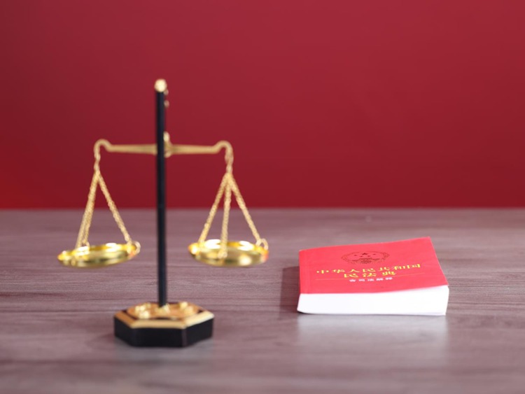 冠领律师代理广东深圳民间委托理财合同纠纷案胜诉,助委托人拿回90万及利息 冠领律师代理广东深圳民间委托理财合同纠纷案胜诉,助委托人拿回90万及利息