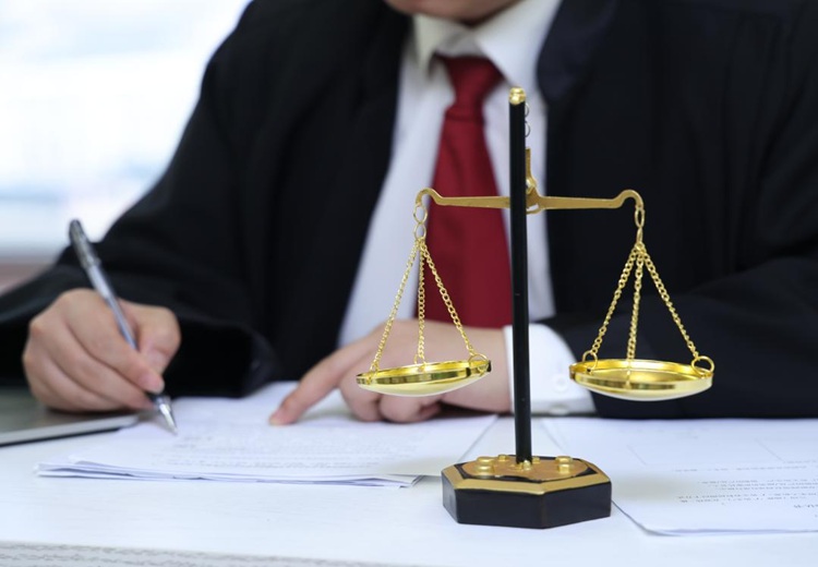 冠领律师代理上海松江假冒注册商标罪案,帮嫌疑人争取到缓刑 冠领律师代理上海松江假冒注册商标罪案,帮嫌疑人争取到缓刑