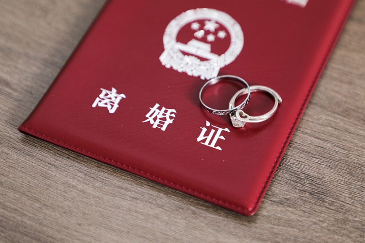 冠领律师代理北京通州离婚纠纷案胜诉