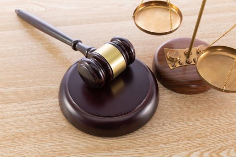 冠领律师依法辩护助嫌疑人获不起诉决定