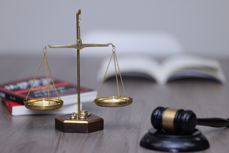 冠领律师代理上海浦东劳务合同纠纷案胜诉 冠领律师代理上海浦东劳务合同纠纷案胜诉