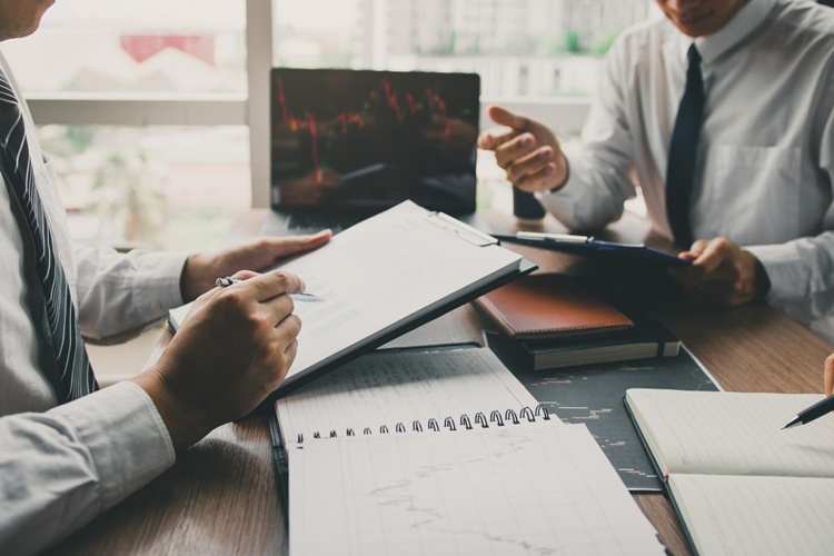 冠领律师代理深圳服务合同纠纷案胜诉 冠领律师代理深圳服务合同纠纷案胜诉